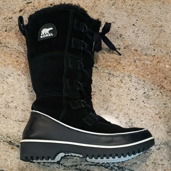 Sorel Other - LIKE NEW Sorel Tivoli High Boot II Girl 3.5